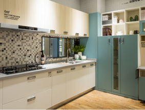 板式家具與實木家具的優劣對比 如何為房屋維修與保養做出明智選擇